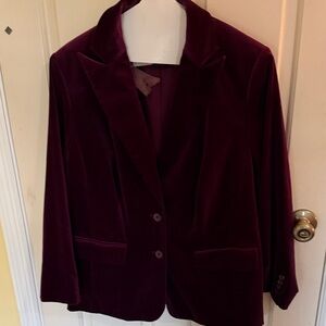 Sutton Studio Velvet Blazer in Plum